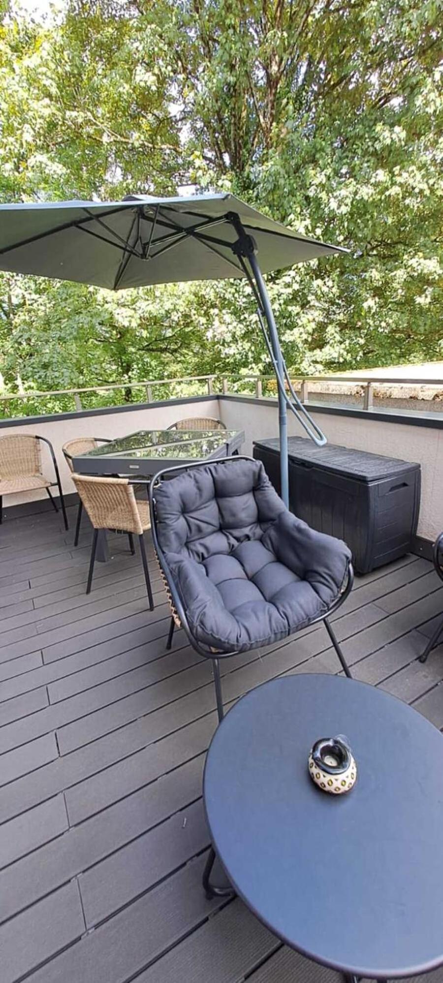 Black&White Home-By So'Serenityhome-Balcon-Parking Cluses Exterior foto